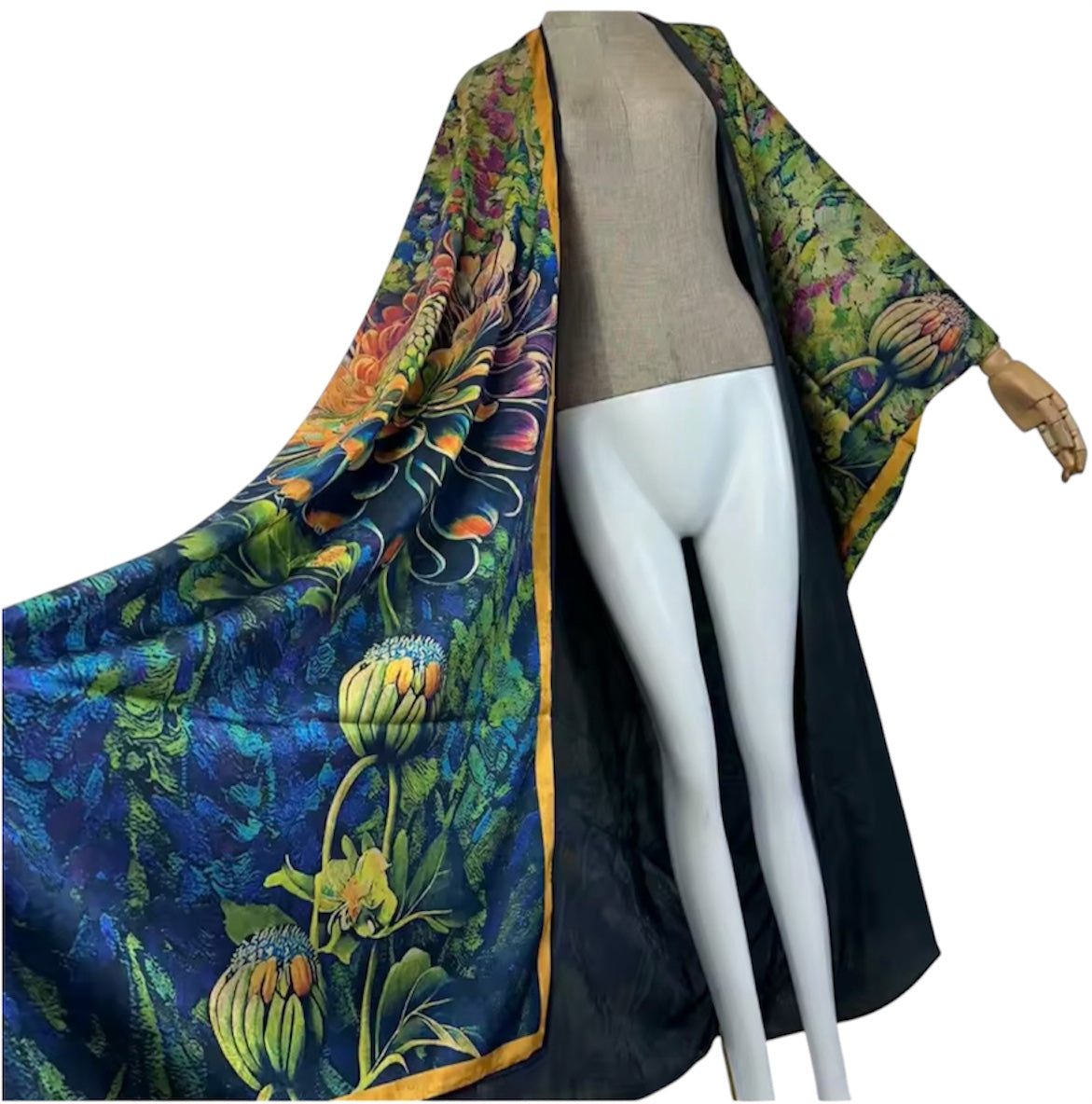 The Gardenia Kimono